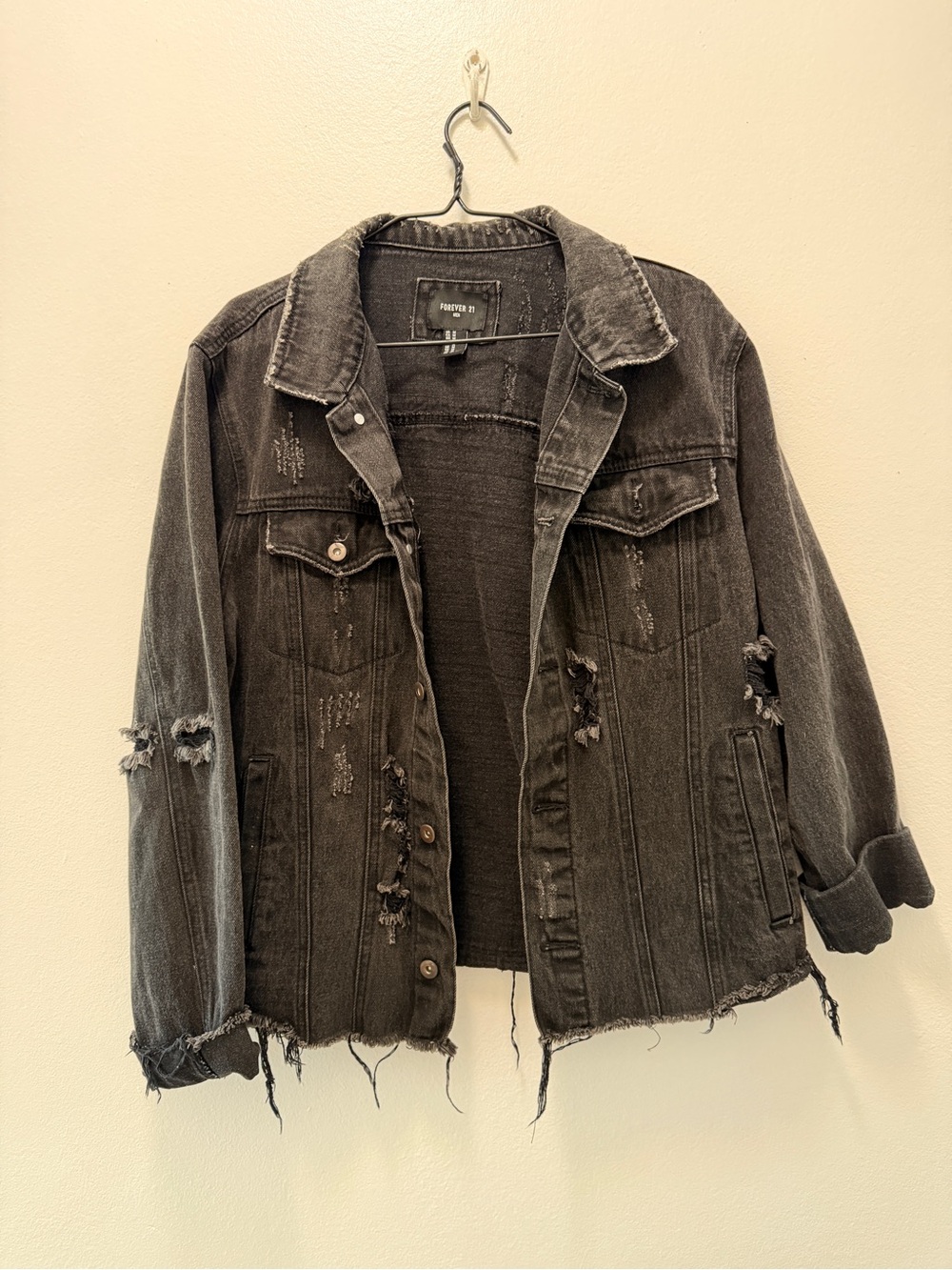 Forever 21 Men Black Distressed Denim Jacket Size M Grunge